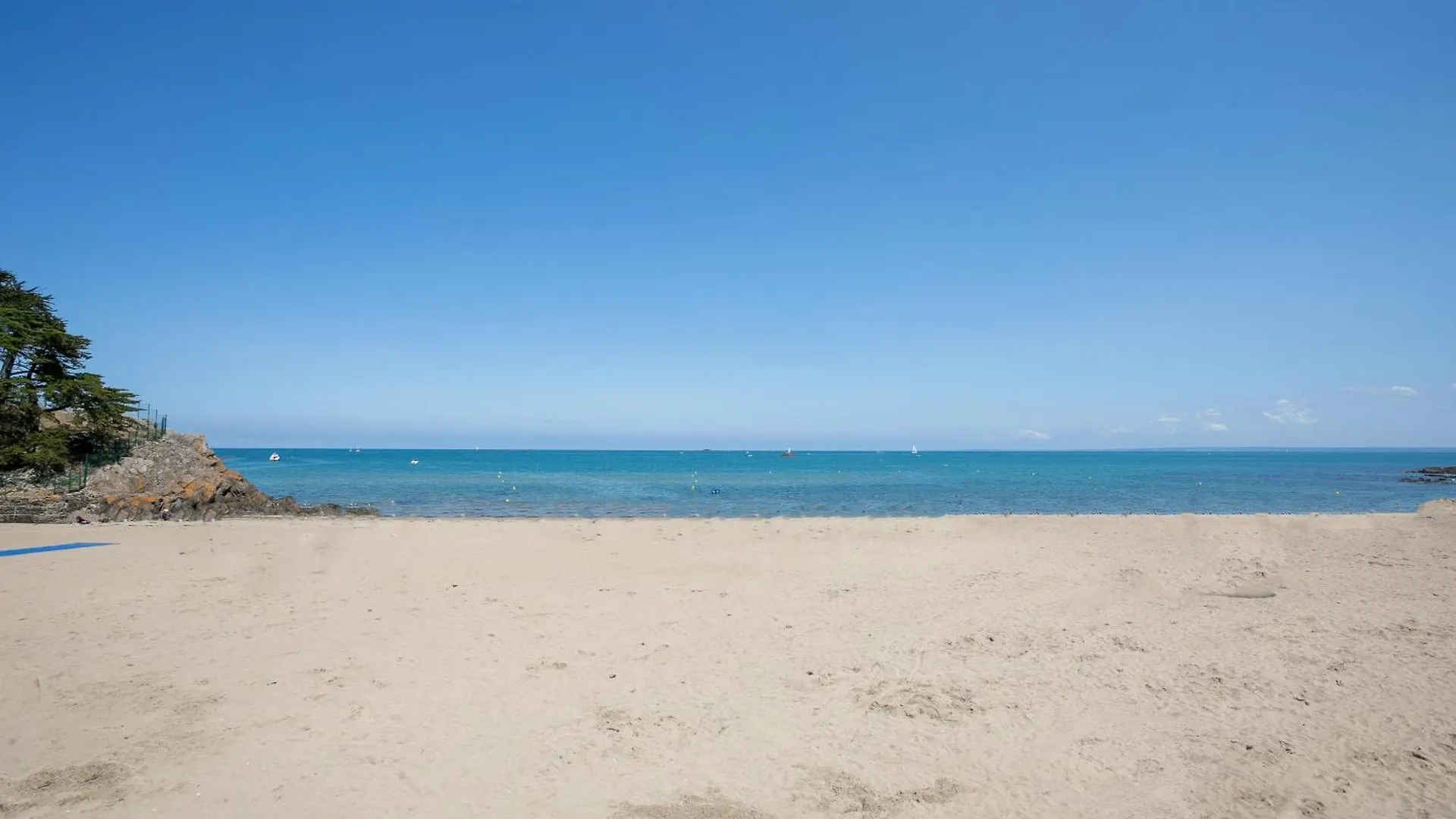 Apartmán Appartement Acces Prive Plage Étables