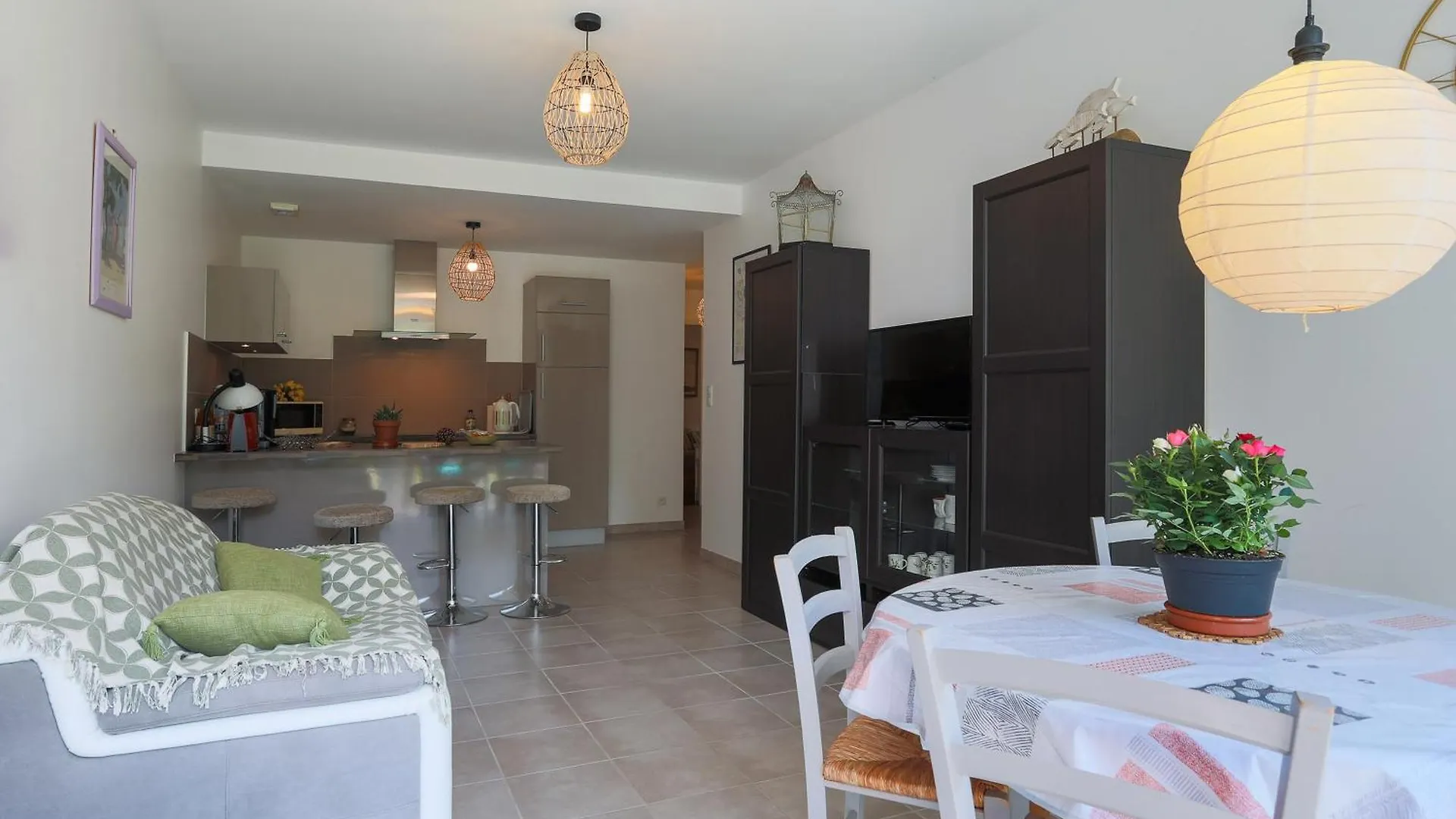 Appartement Acces Prive Plage Étables 0*,